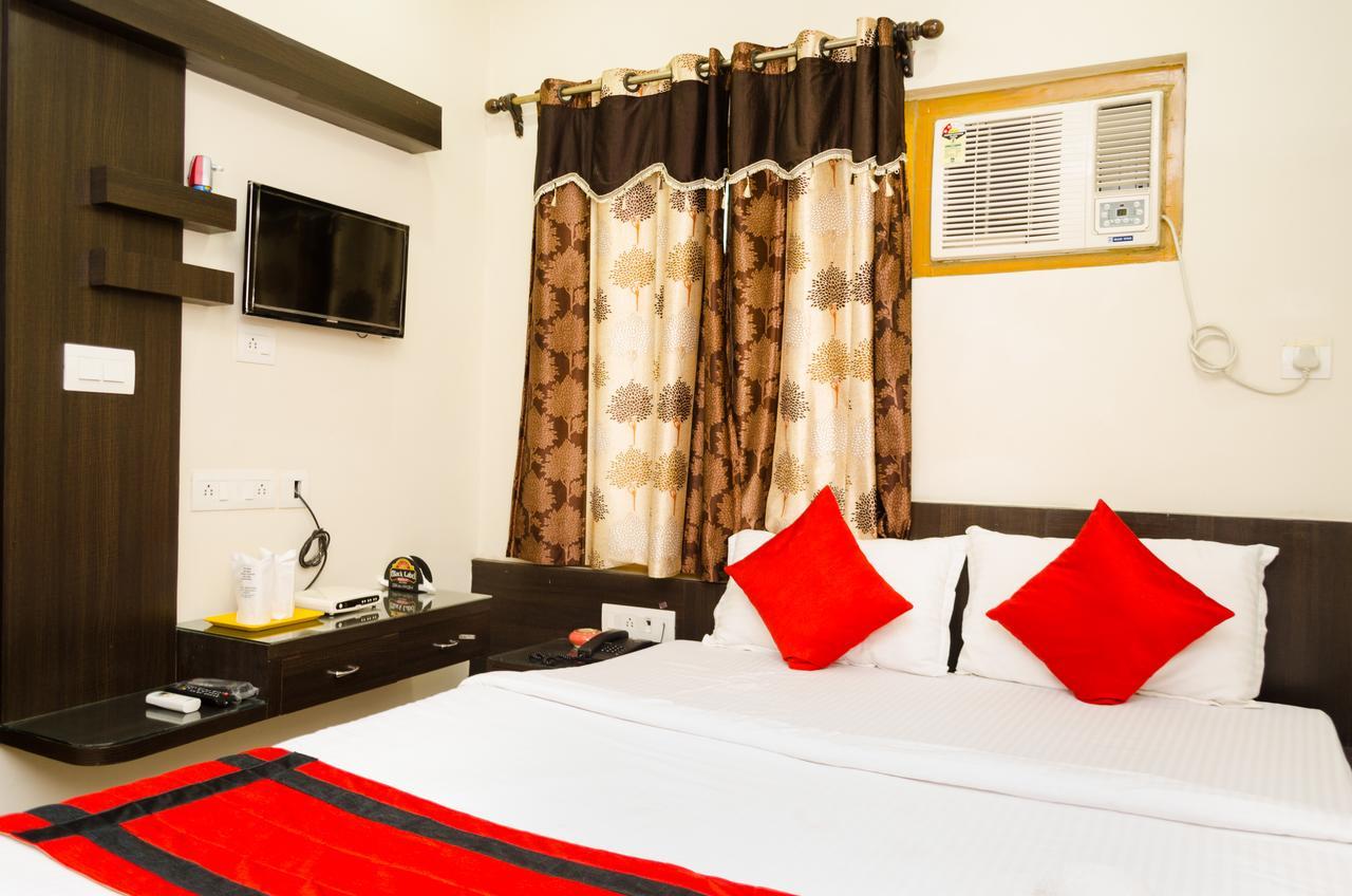 Oyo 7186 Hotel South Inn Calcutta Eksteriør billede