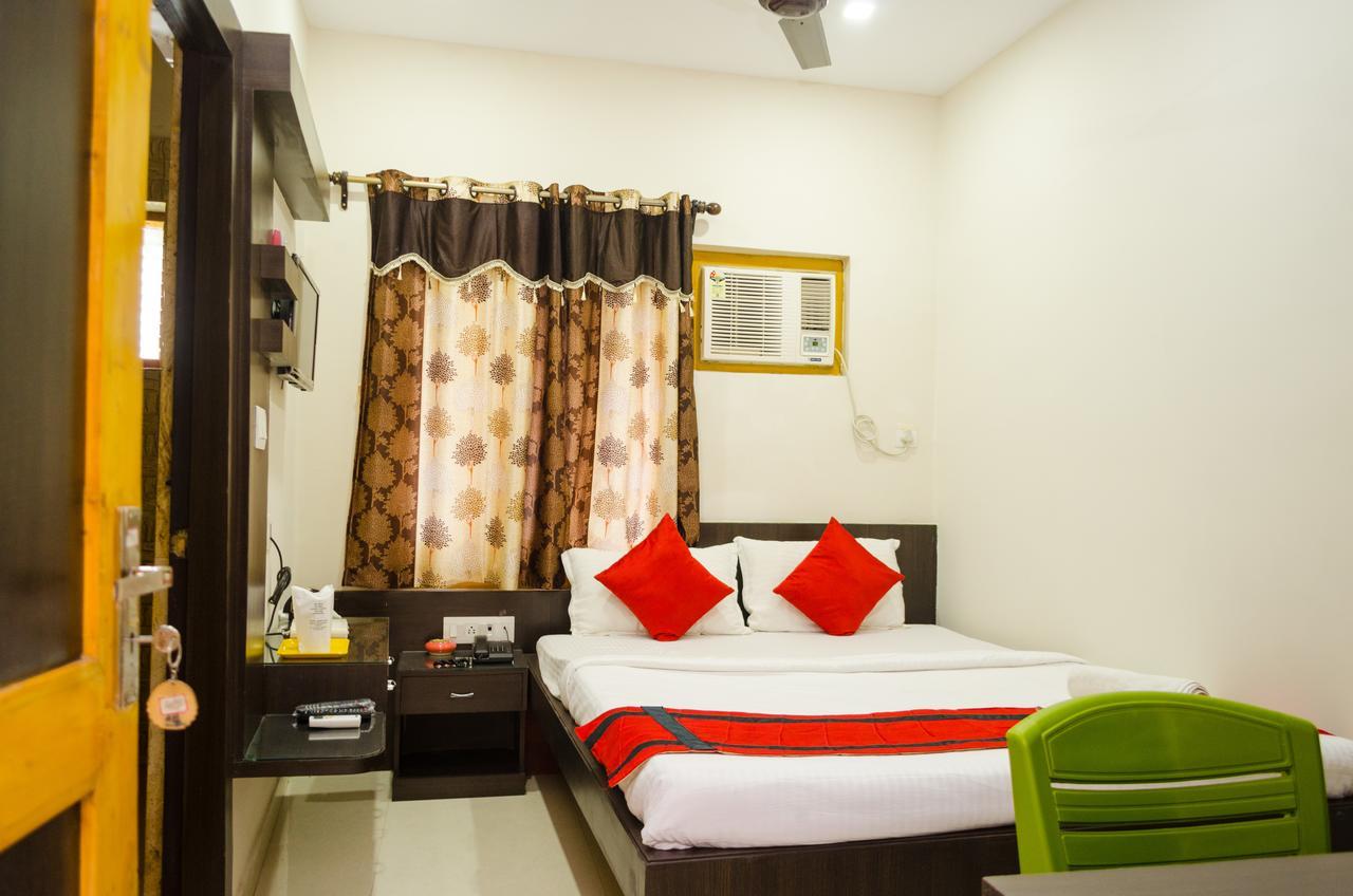 Oyo 7186 Hotel South Inn Calcutta Eksteriør billede