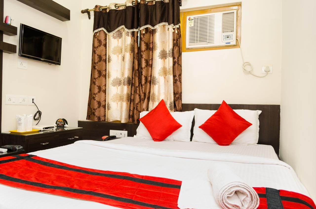 Oyo 7186 Hotel South Inn Calcutta Eksteriør billede