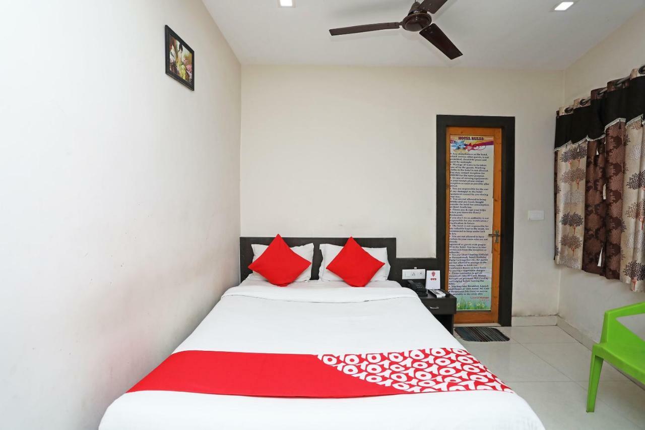 Oyo 7186 Hotel South Inn Calcutta Eksteriør billede